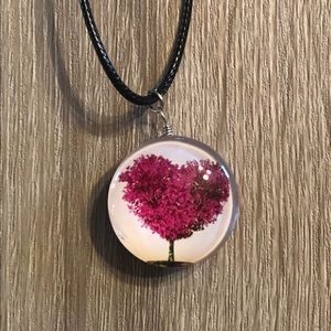 Black nylon necklace with glass charm